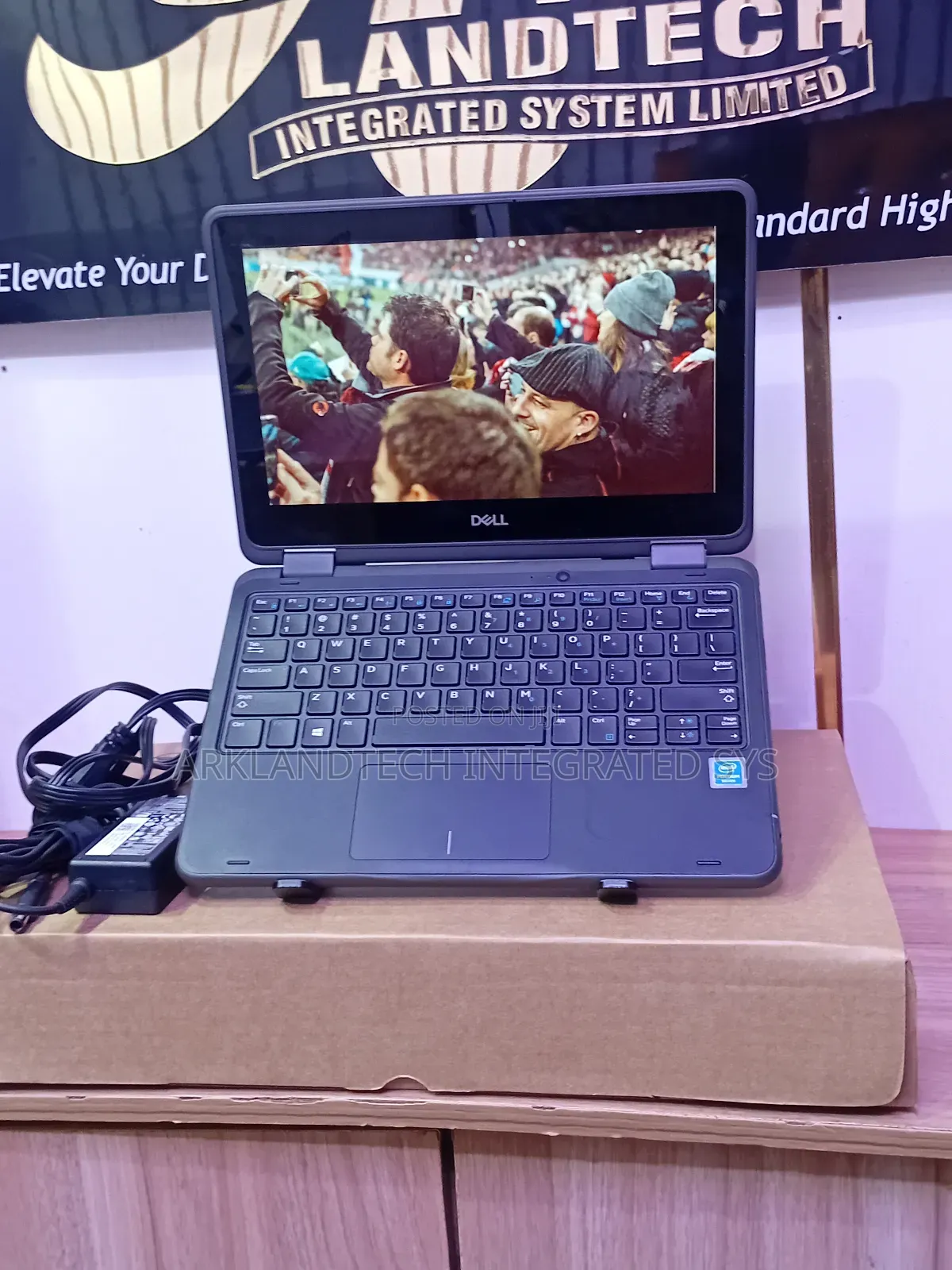 Laptop Dell Latitude 12 E7275 8GB Intel Pentium SSD 128GB