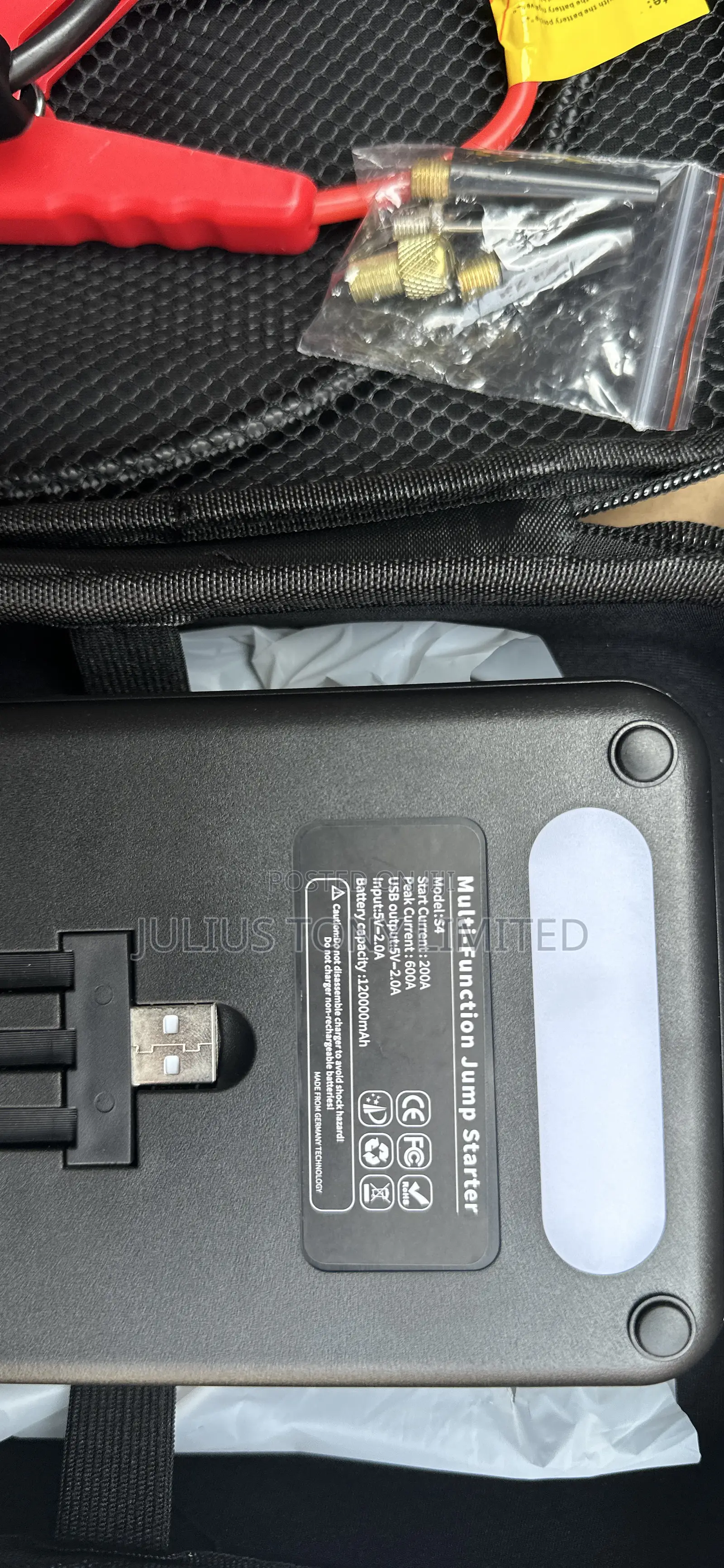 Multifunctional Solar Jump Starter and Air Compressor