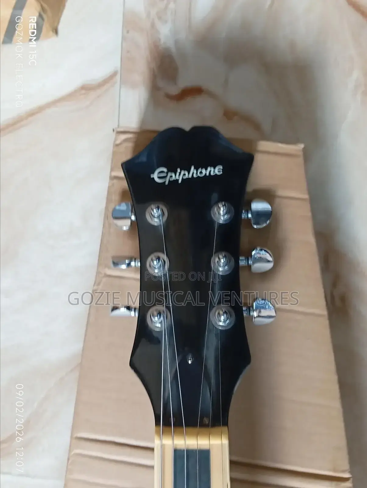 Epiphone Electric Guitar 6 Strings