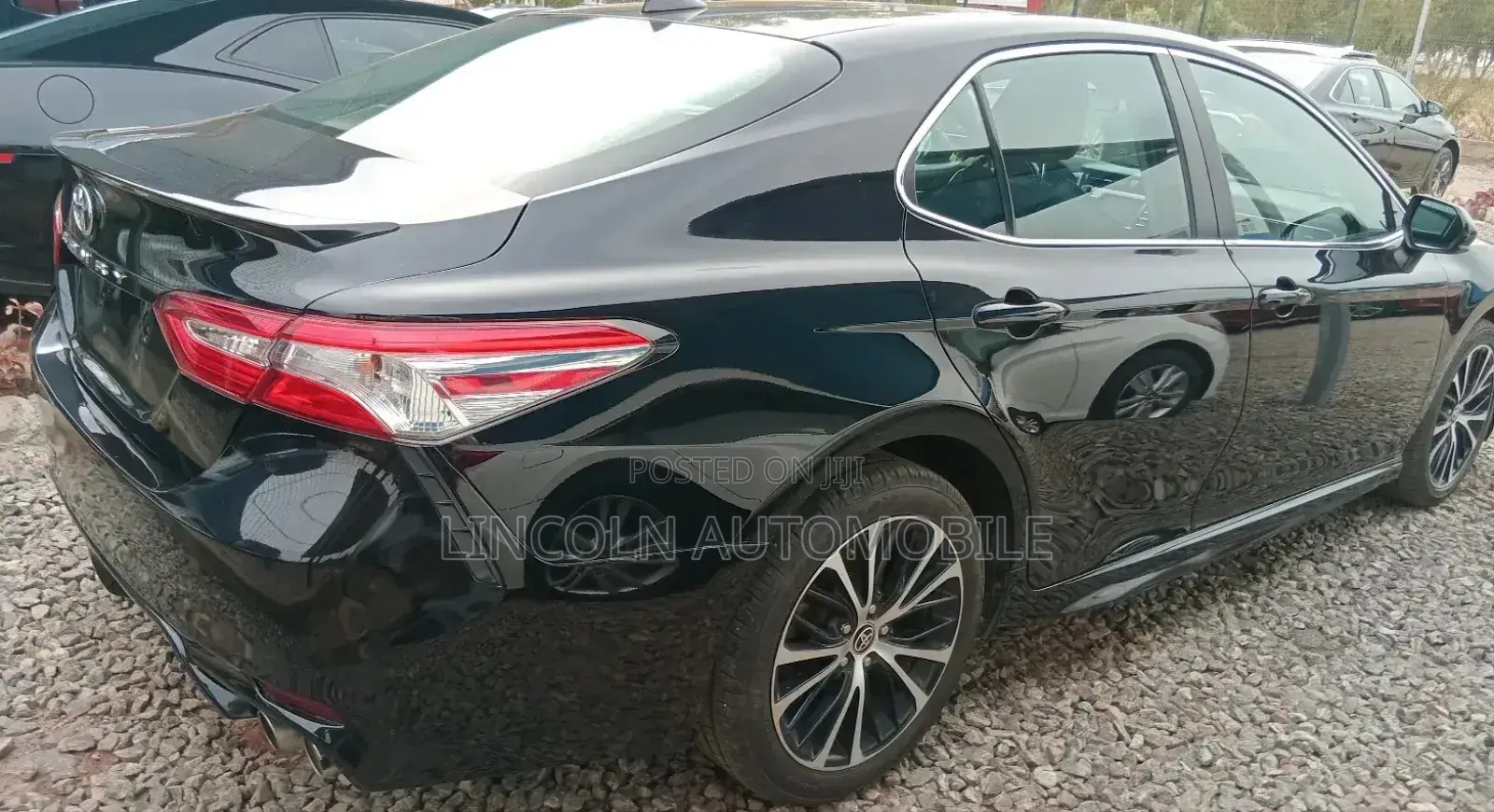 Toyota Camry SE FWD 2020 Black