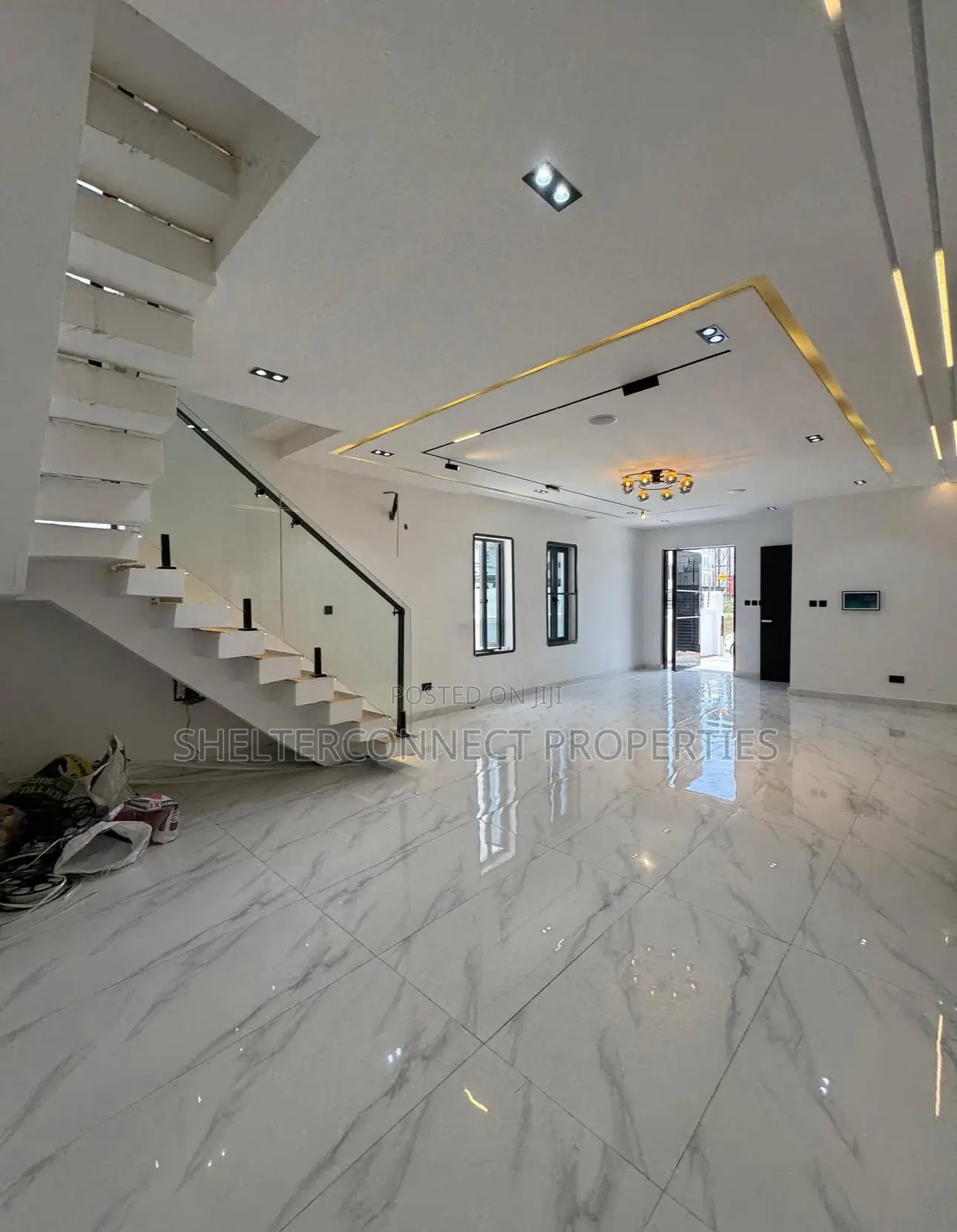 4bdrm Duplex in Ikate for sale