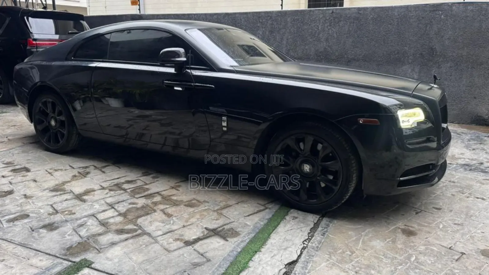 Rolls-Royce Wraith 6.6 RWD 2018 Black