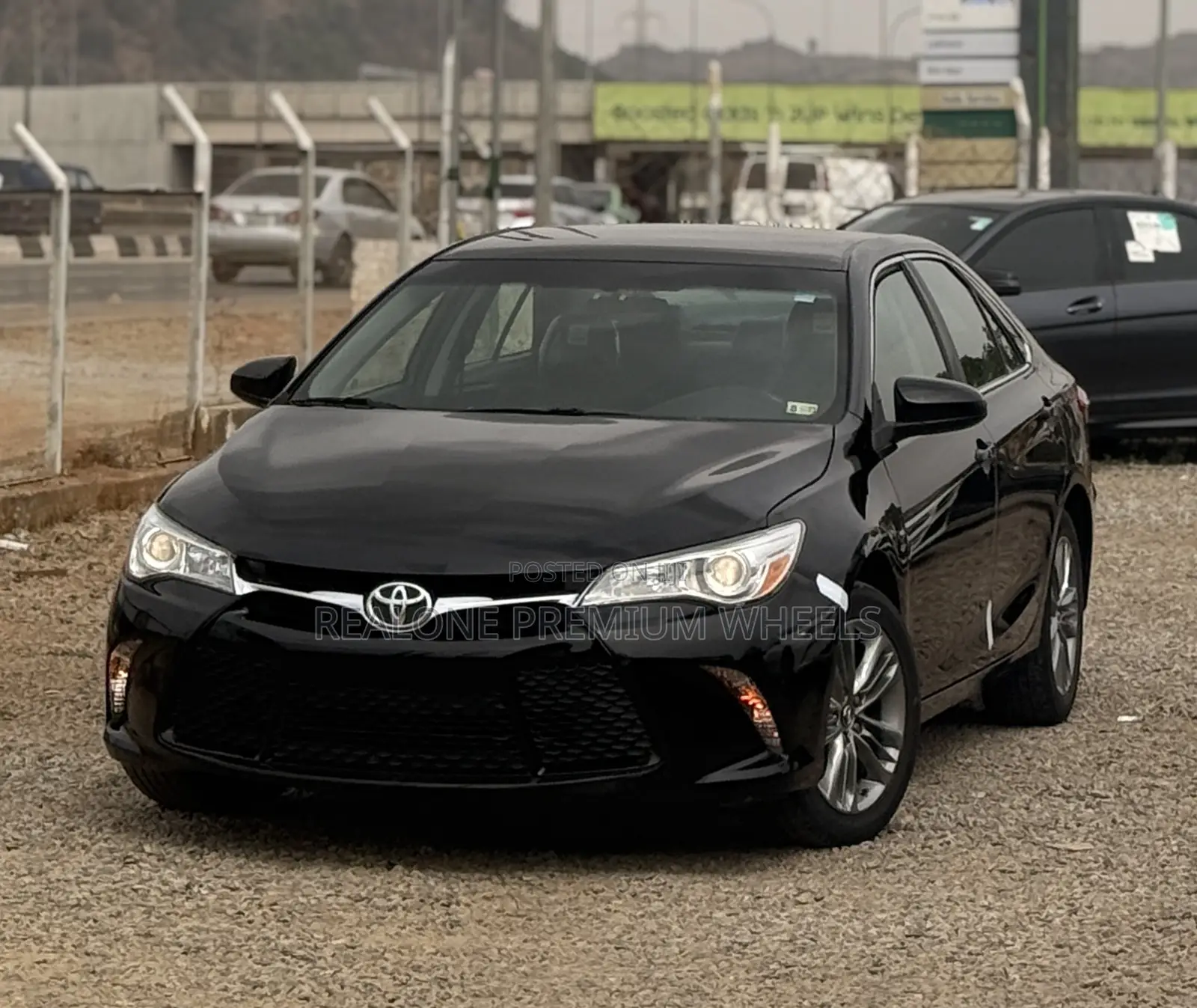 Toyota Camry SE 4dr Sedan (2.5L 4cyl 6A) 2016 Black