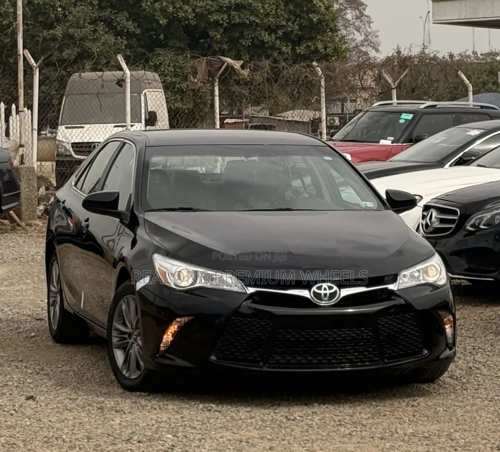 Toyota Camry SE 4dr Sedan (2.5L 4cyl 6A) 2016 Black