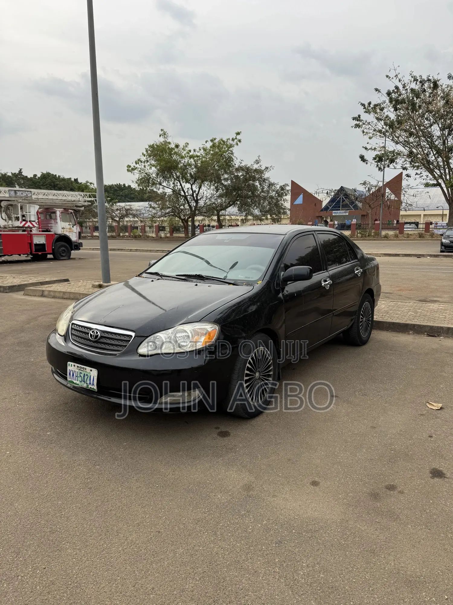 Toyota Corolla LE 2004 Black