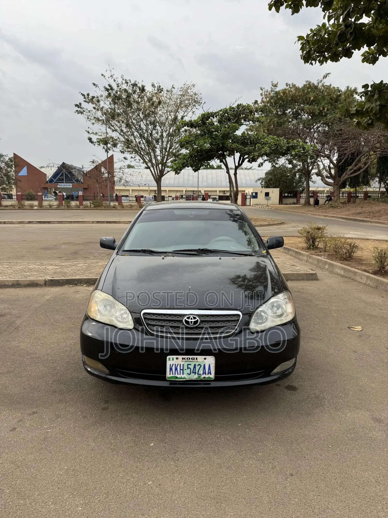 Toyota Corolla LE 2004 Black