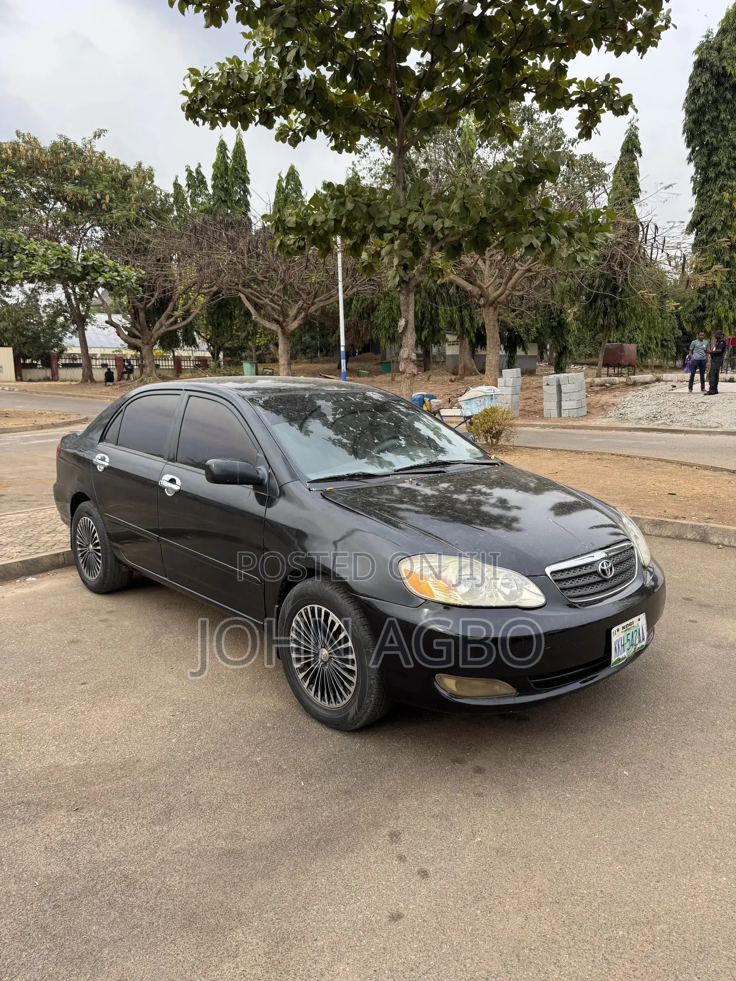 Toyota Corolla LE 2004 Black