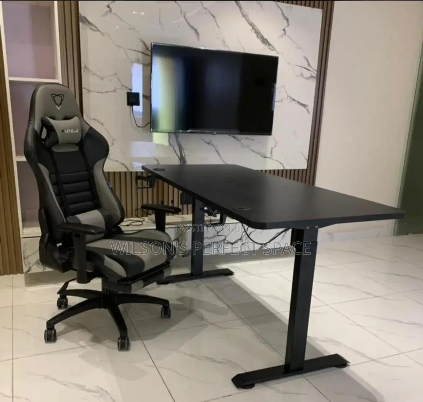 1.4 Meter Heavy Duty Electric Gaming Table/Sit or Stand
