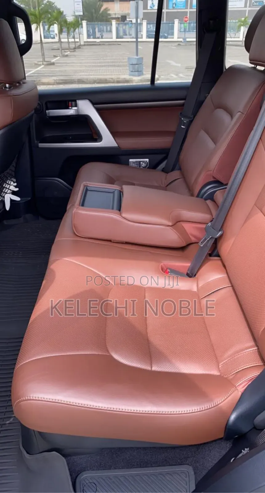 Toyota Land Cruiser 4.5 V8 GXR 2018 Black