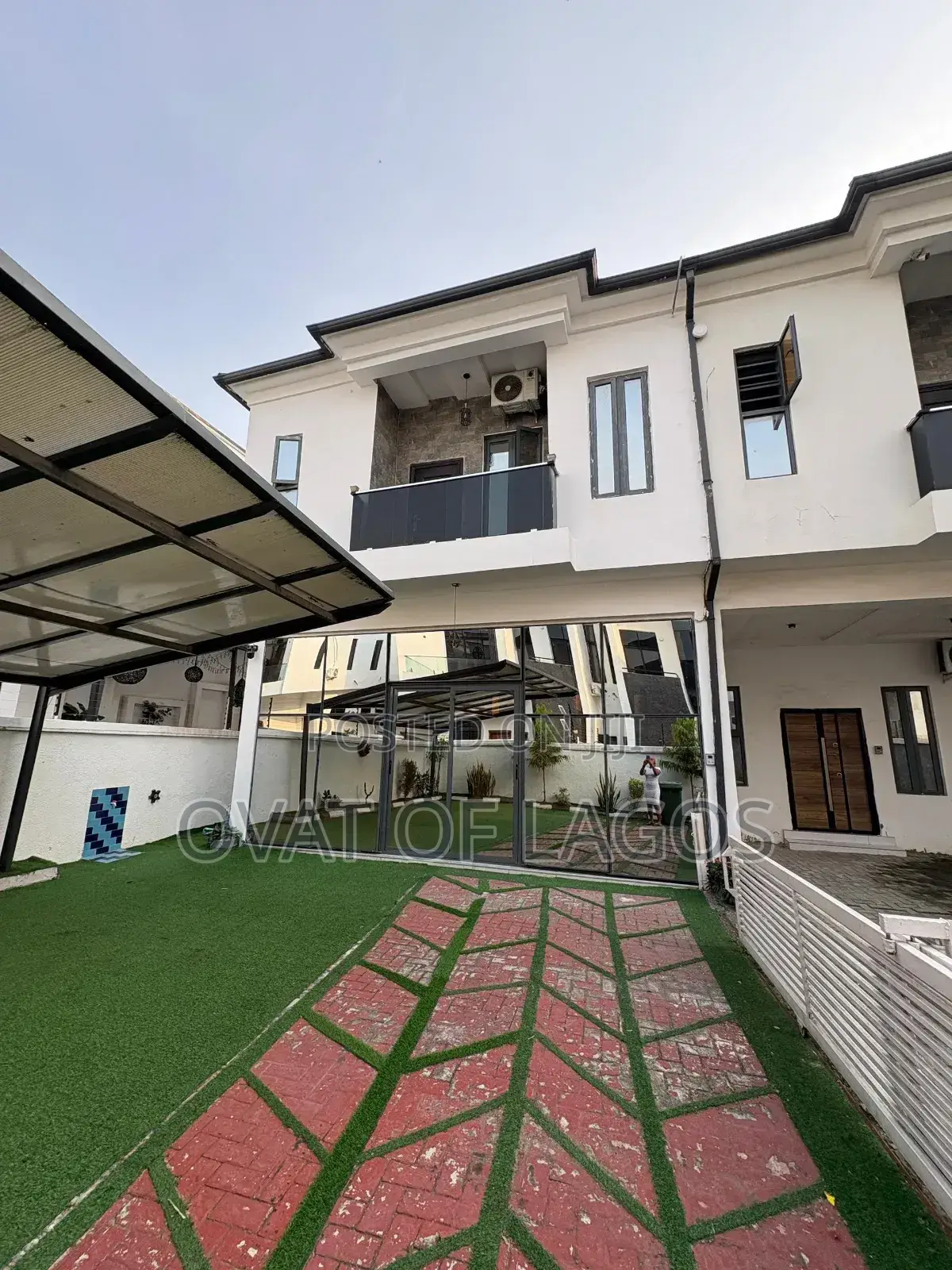 Furnished 4bdrm Duplex in Orchid Road, Lekki for rent