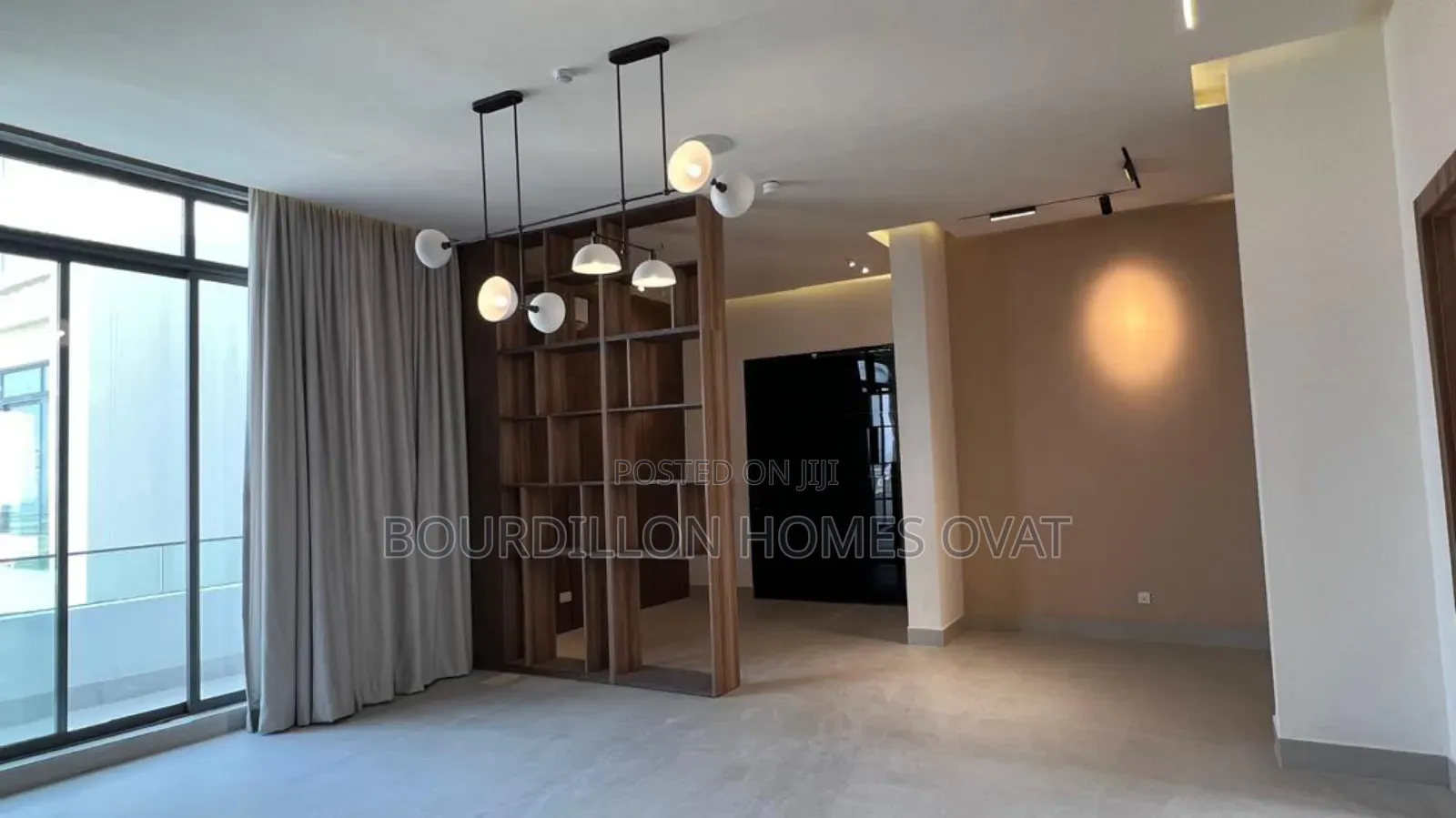 3bdrm Apartment in Banana Island Lagos for sale