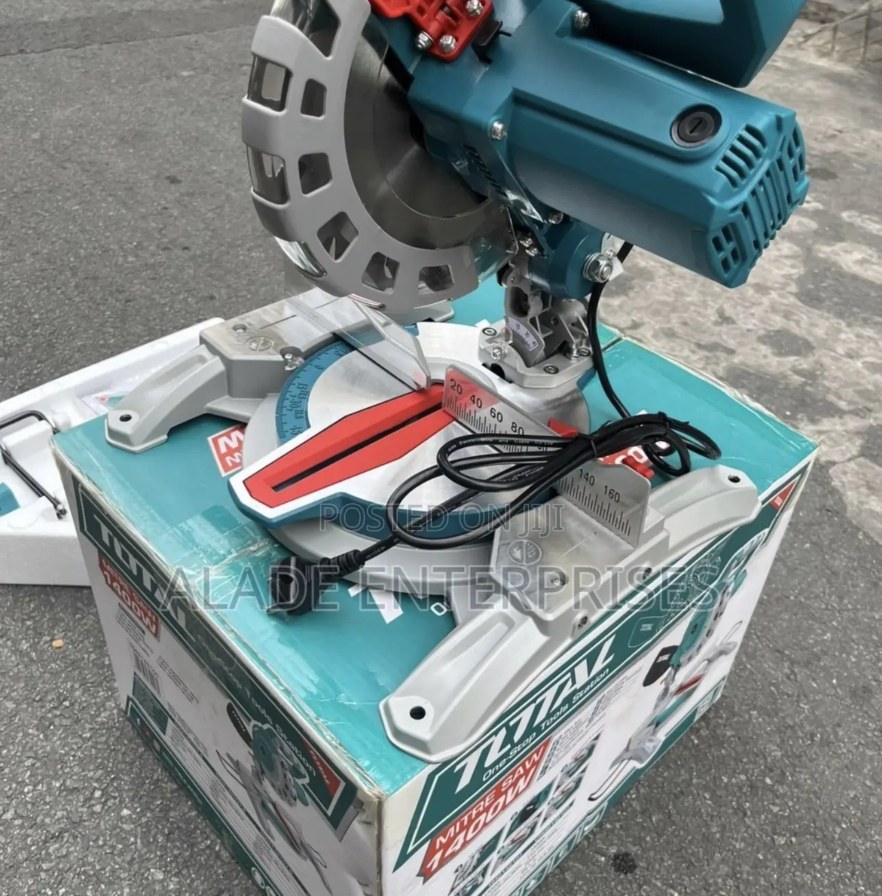 Total Miter Saw 1400w 210mm With Blade