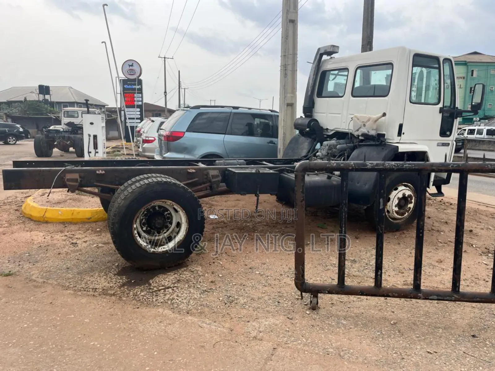 Ford Rigid Truck - 6 Cylinders - Manual Injector - Foreign Use