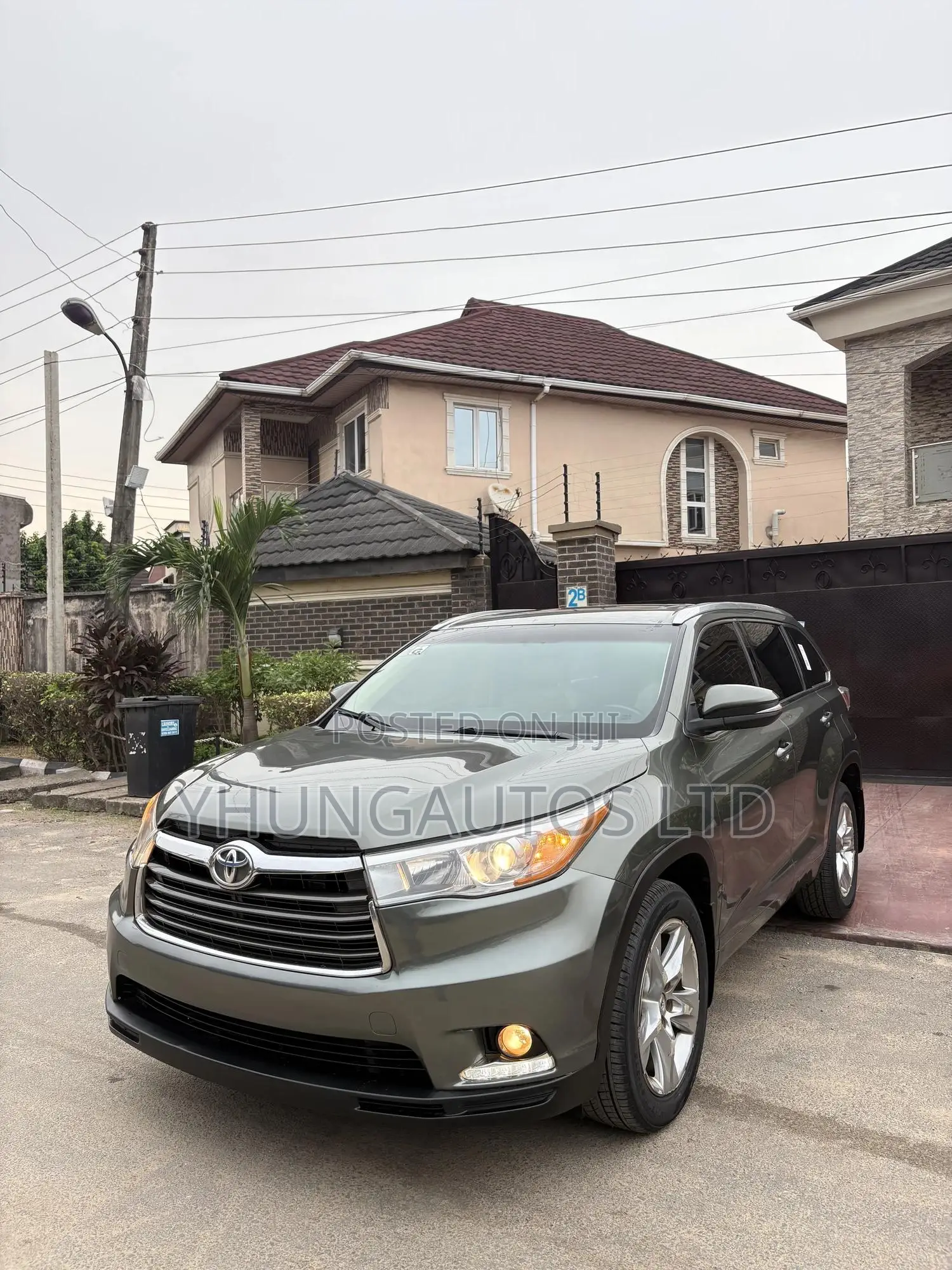Toyota Highlander Limited 4dr SUV AWD (3.5L 6cyl 6A) 2015 Green