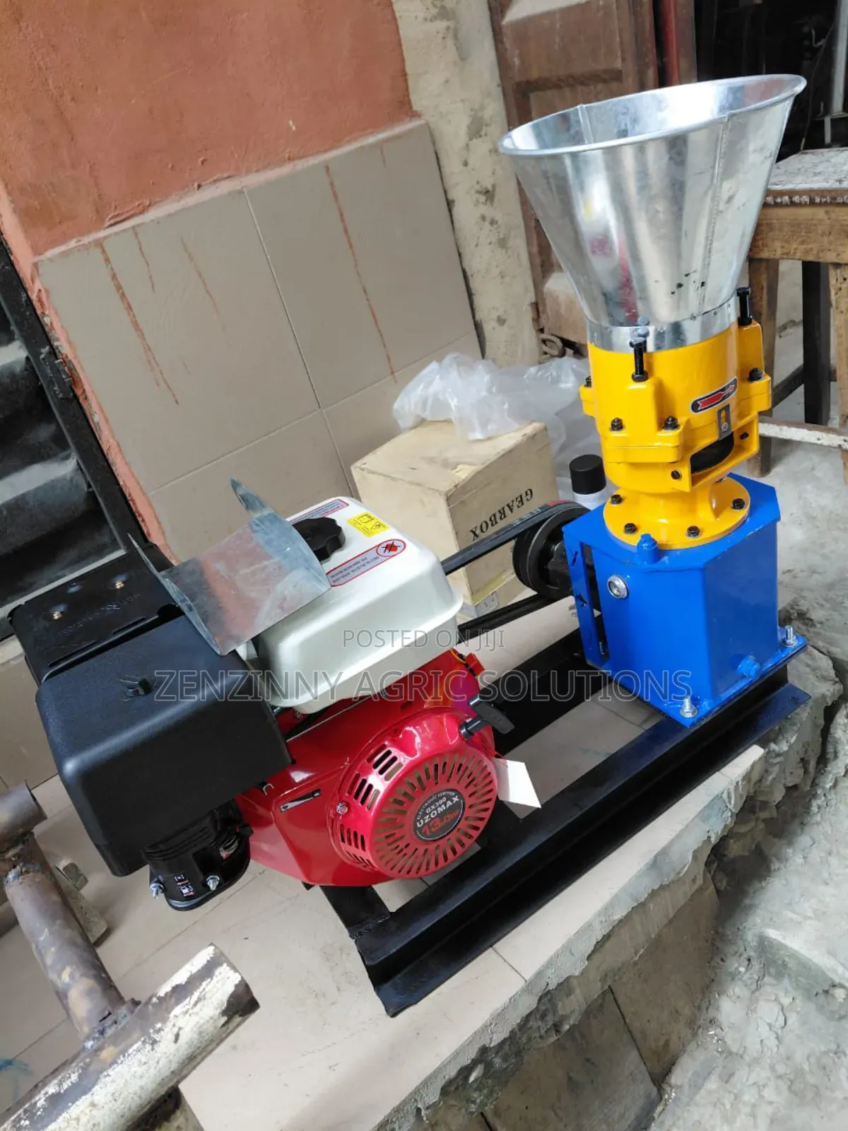 Pellet Machine With 13hp Engine