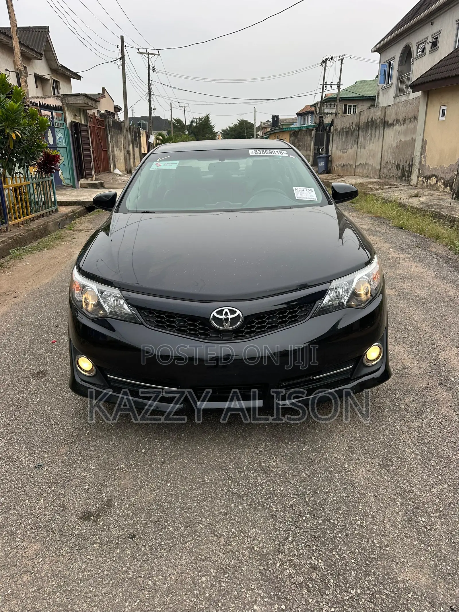 Toyota Camry SE Sport 4dr Sedan w/Prod. End 11/13 (2.5L 4cyl 6A) 2014