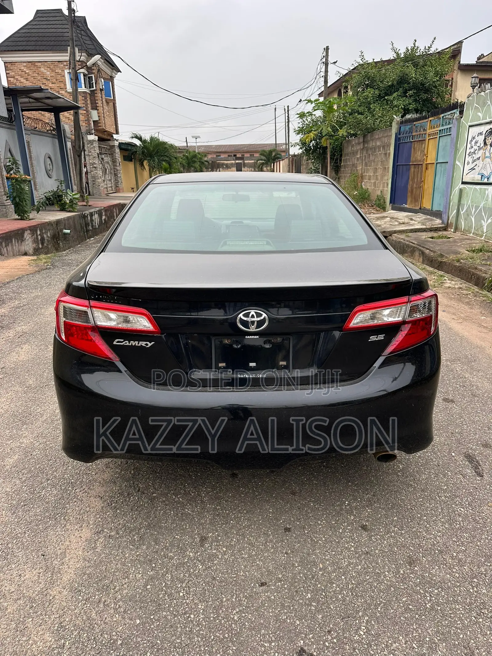 Toyota Camry SE Sport 4dr Sedan w/Prod. End 11/13 (2.5L 4cyl 6A) 2014