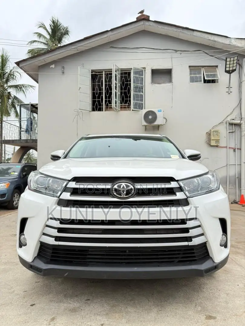 Toyota Highlander Limited Platinum V6 4x2 (3.5L 6cyl 6A) 2016 White