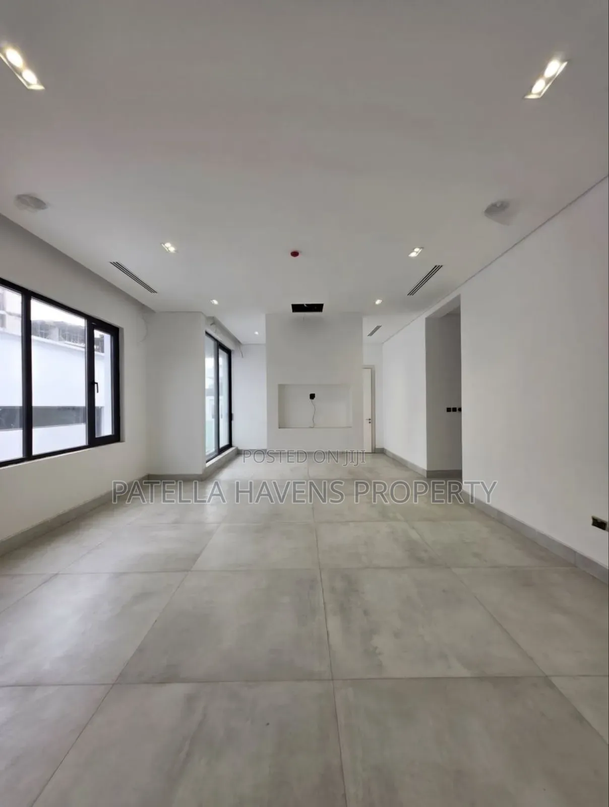 5bdrm Duplex in Old Ikoyi for sale
