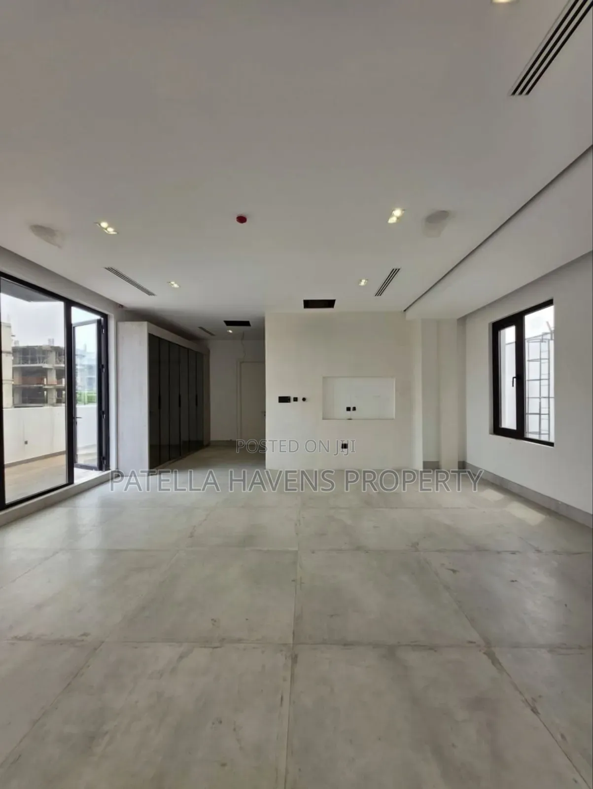 5bdrm Duplex in Old Ikoyi for sale