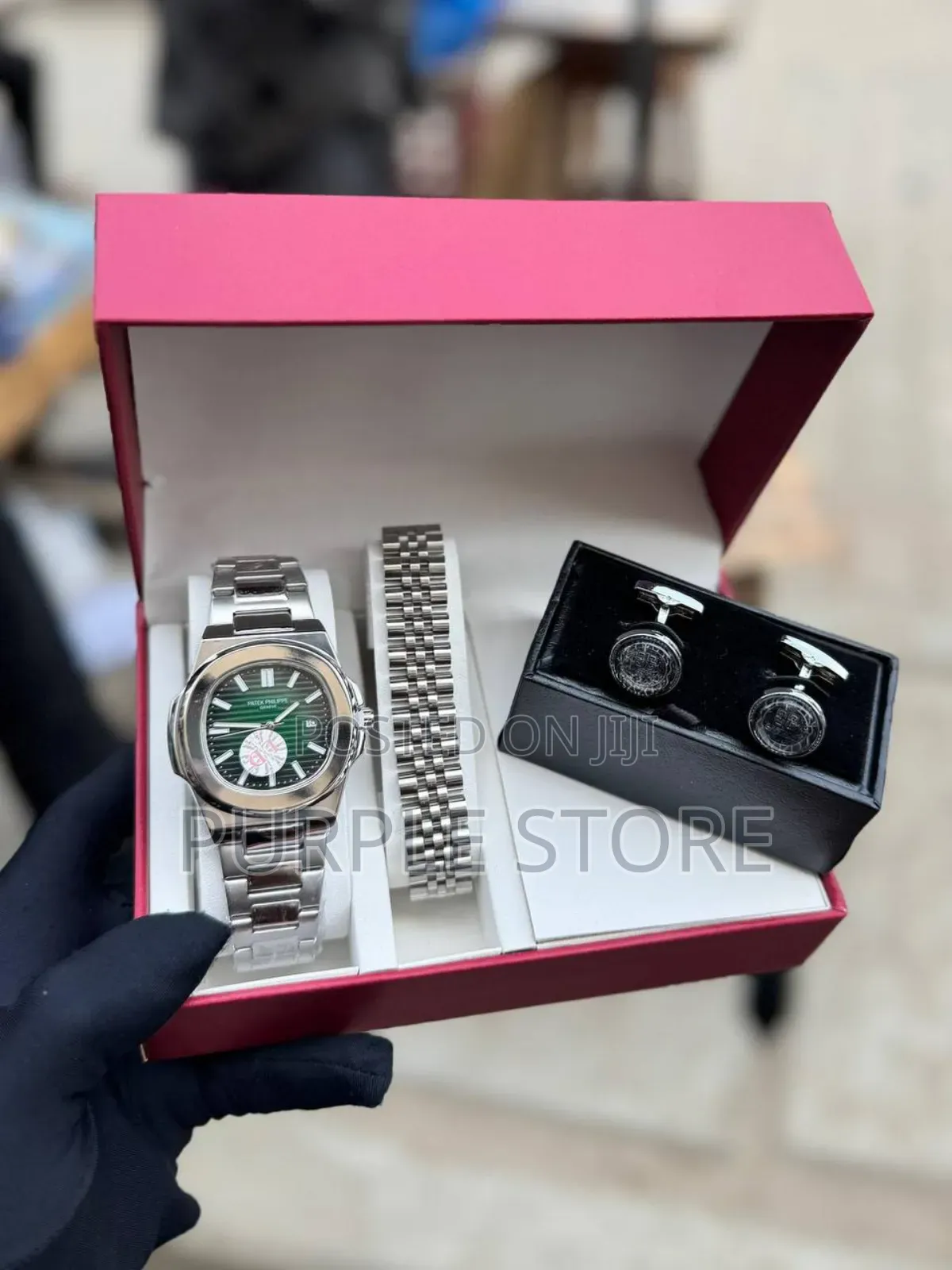 Patek Philippe Gentleman's Set, Watch, Bracelet and Cufflinks.