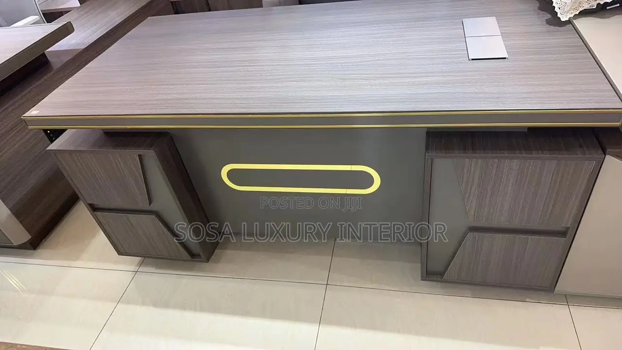 Foreign Luxury Executive Office Desk With Storage