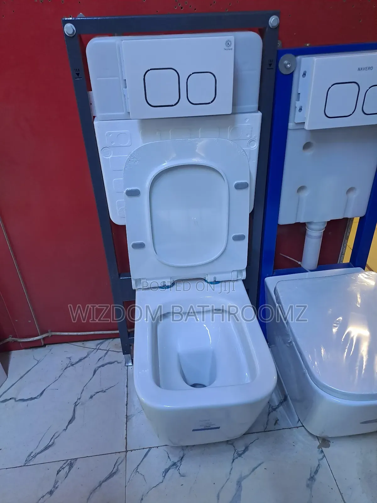 Conduit Wc, Wall Hung