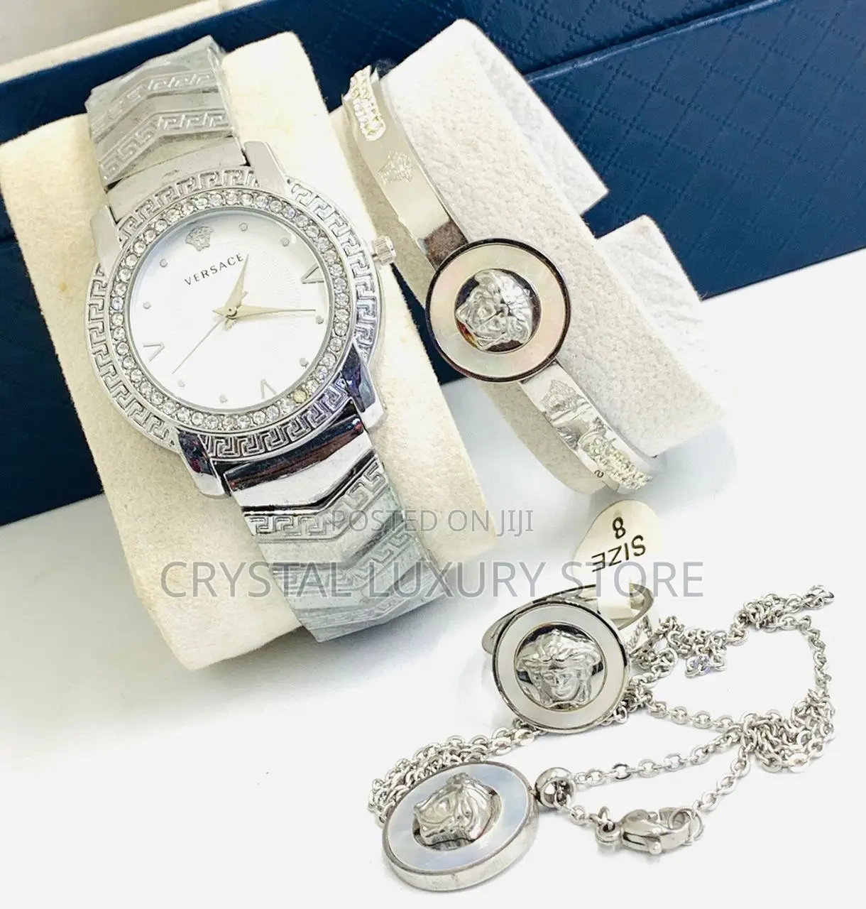 Versace Quality Luxury Ladies Chain Strap Wristwatch