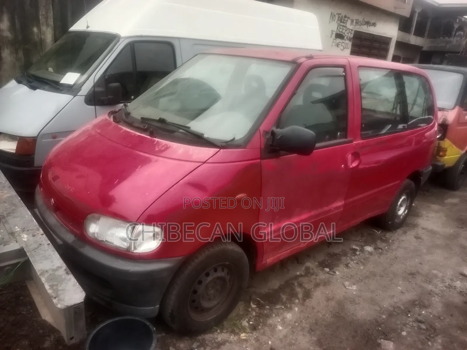 Nissan Serena 2004 Red