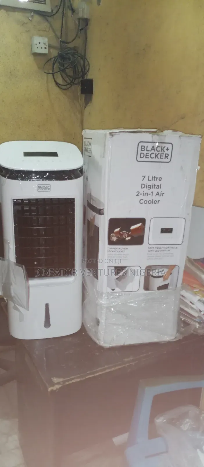 Air Cooler Black and Decker 2 in 1digital,7lrts,With Ice Pack,Remote.