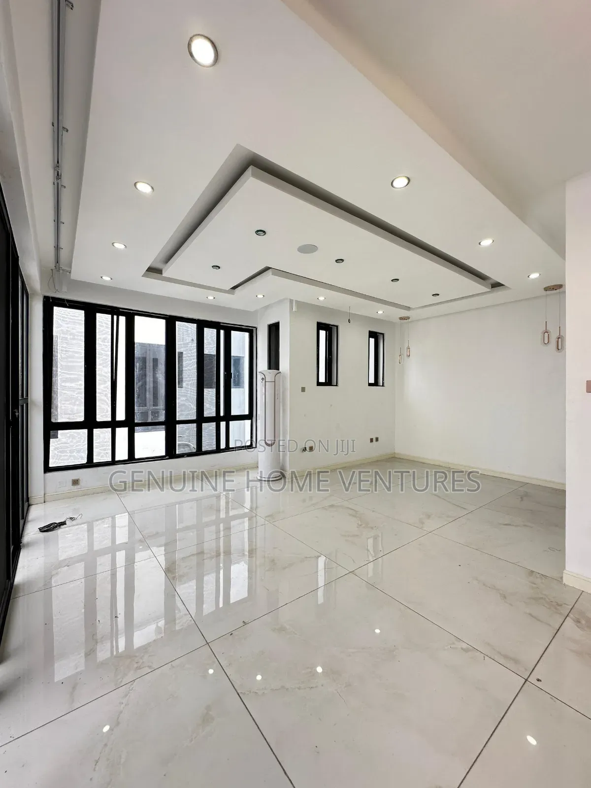 5bdrm Duplex in Ikoyi for sale
