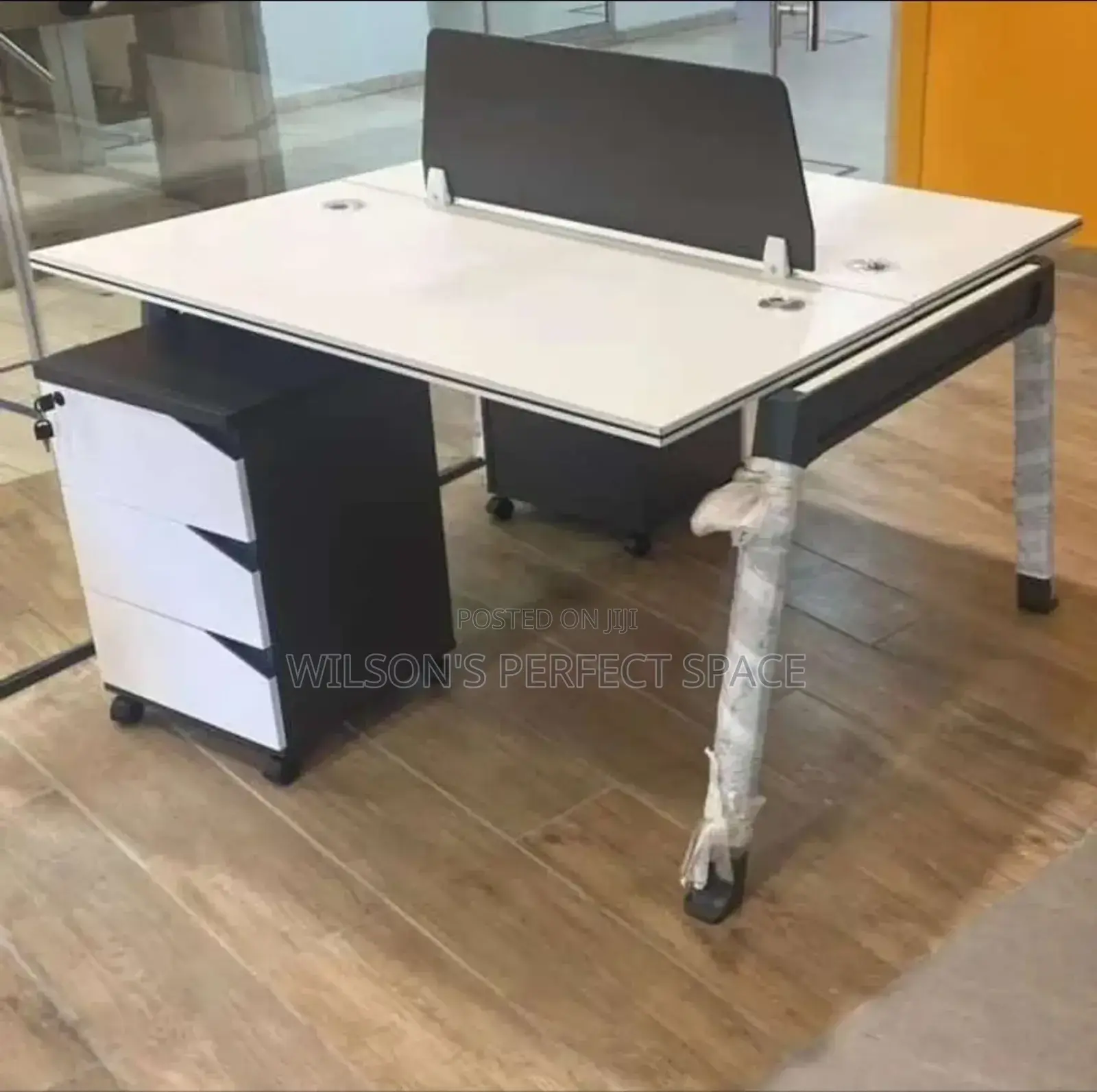 Metal Leg 2 Seaters Workstation