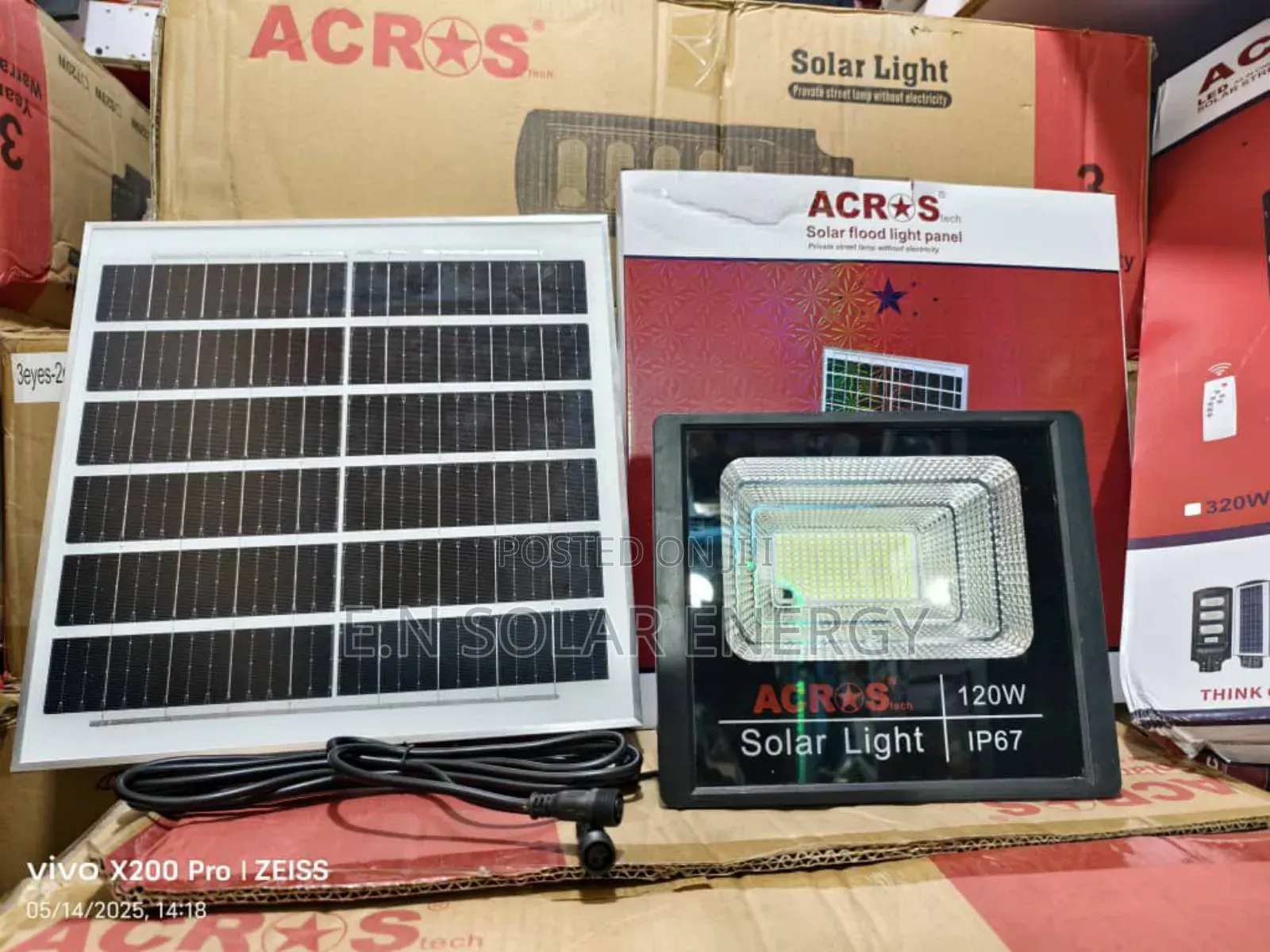 120watts Solar Street Lights Available
