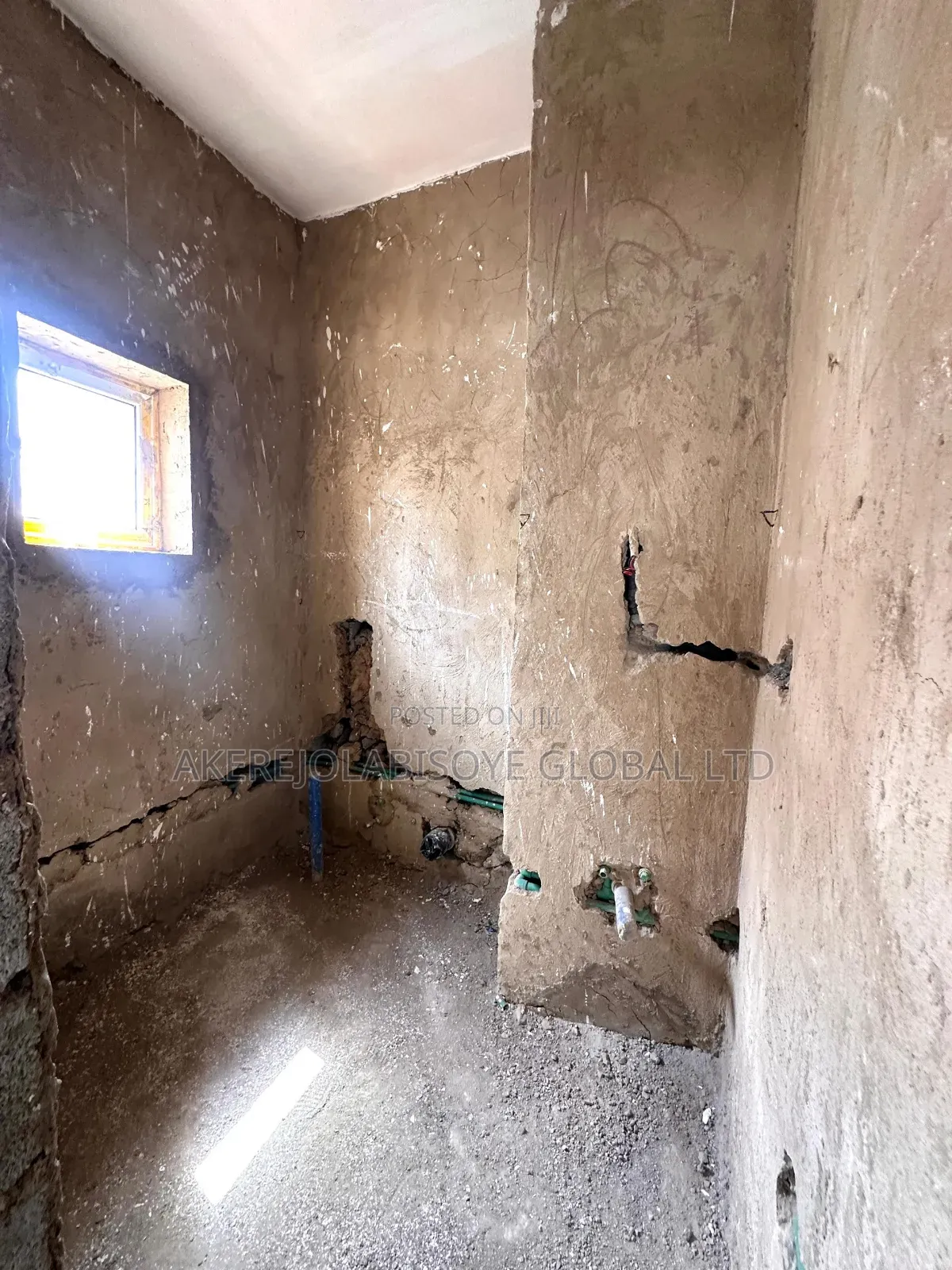 3bdrm Apartment in Karsana, Abuja for sale
