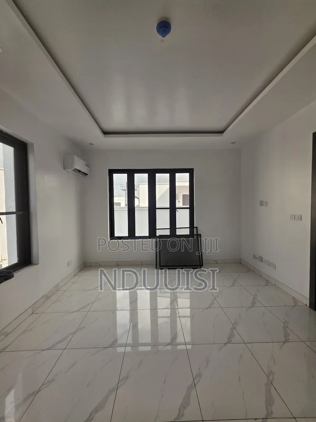 2bdrm Apartment in Lekki Phase 1 for sale