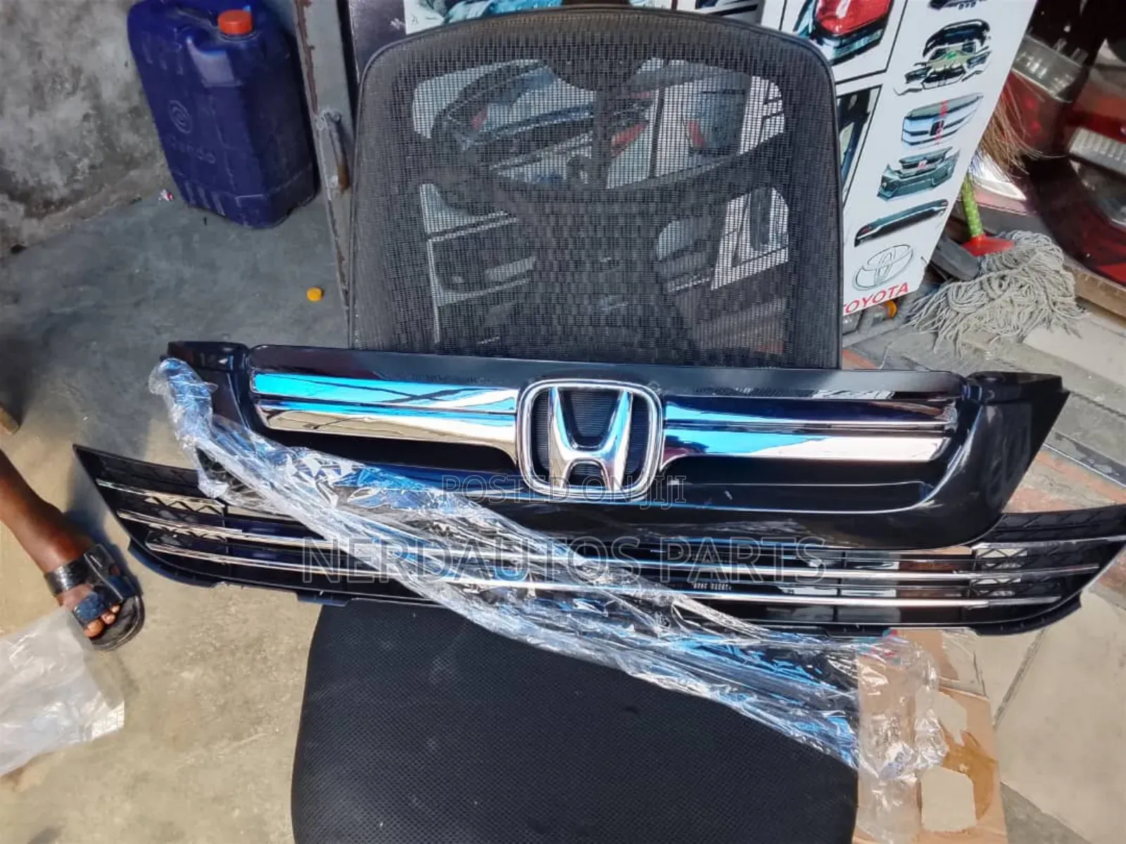 Front Grill Honda CRV 2007_2010