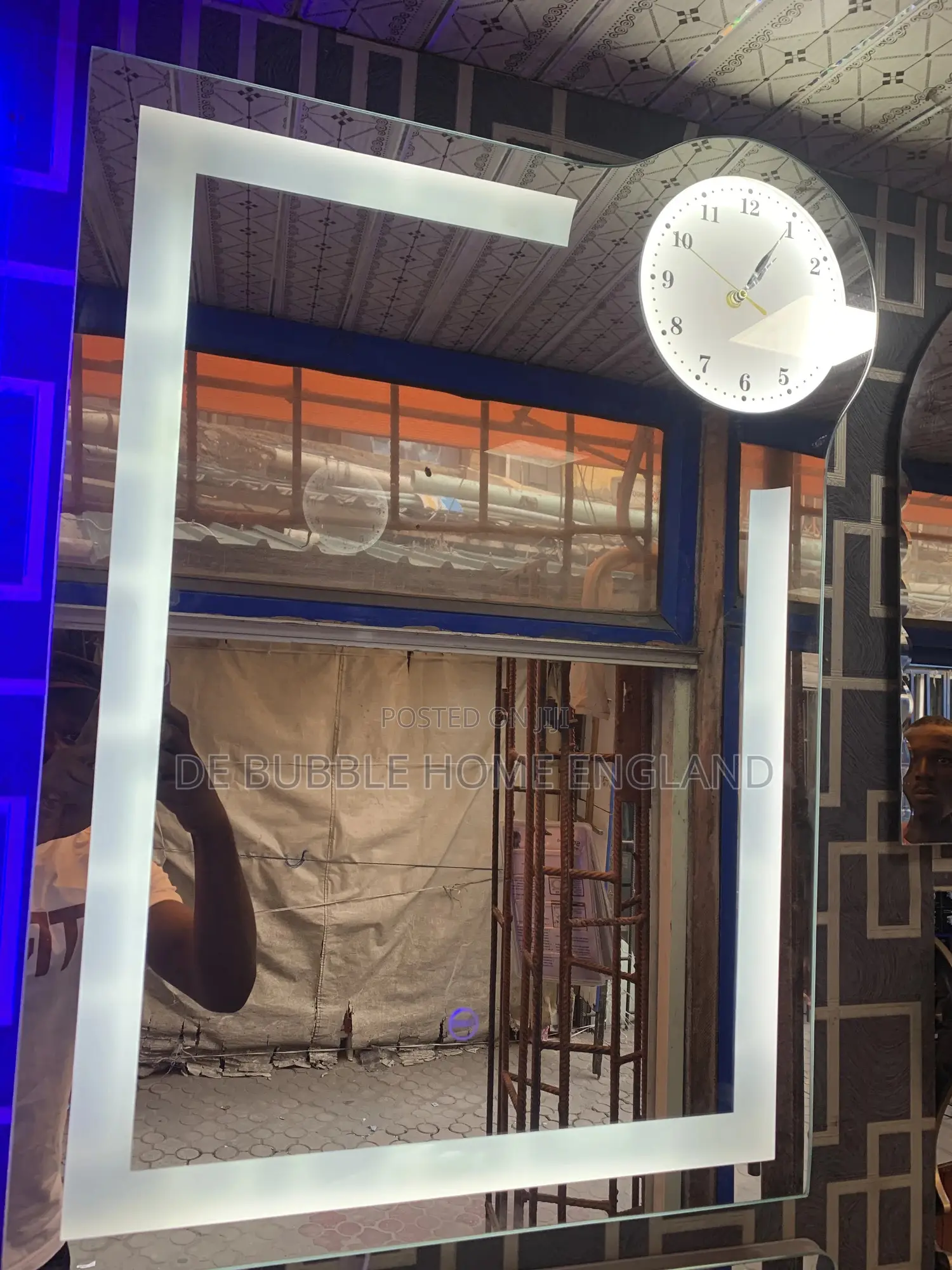 Executive Sensor Led Mirror