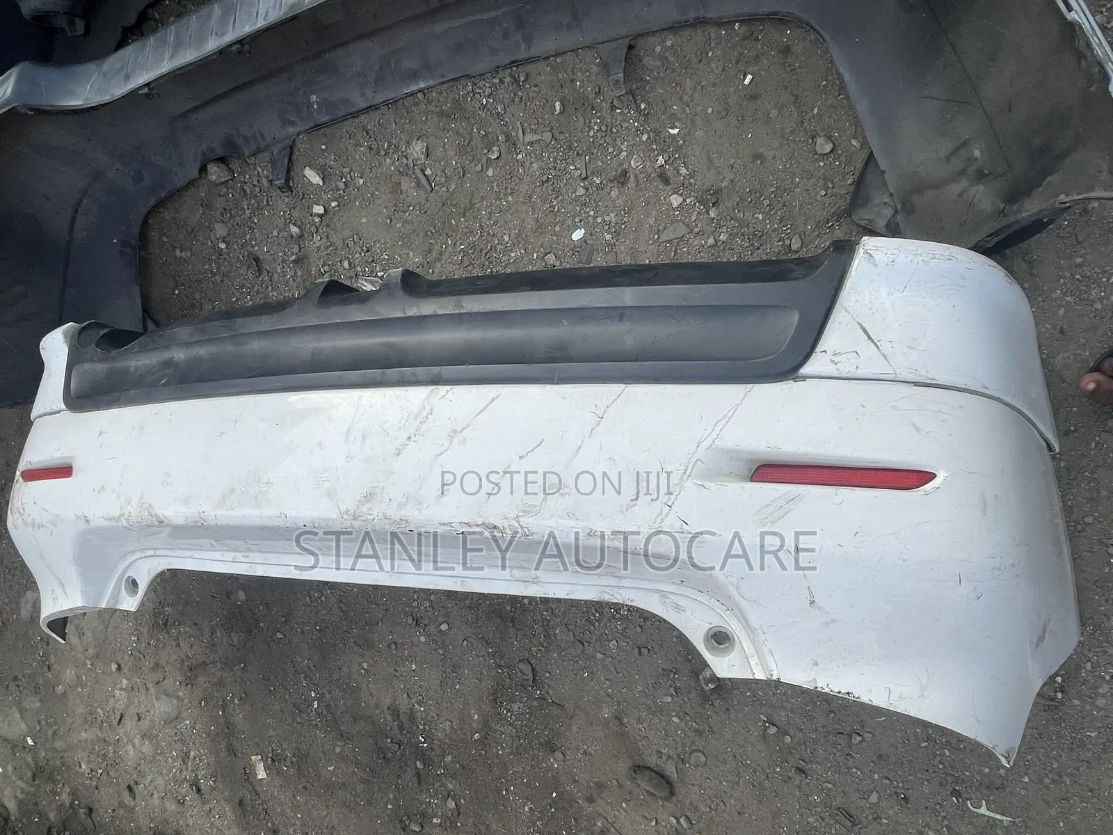 Back Bumper Matrix 2010 Sports