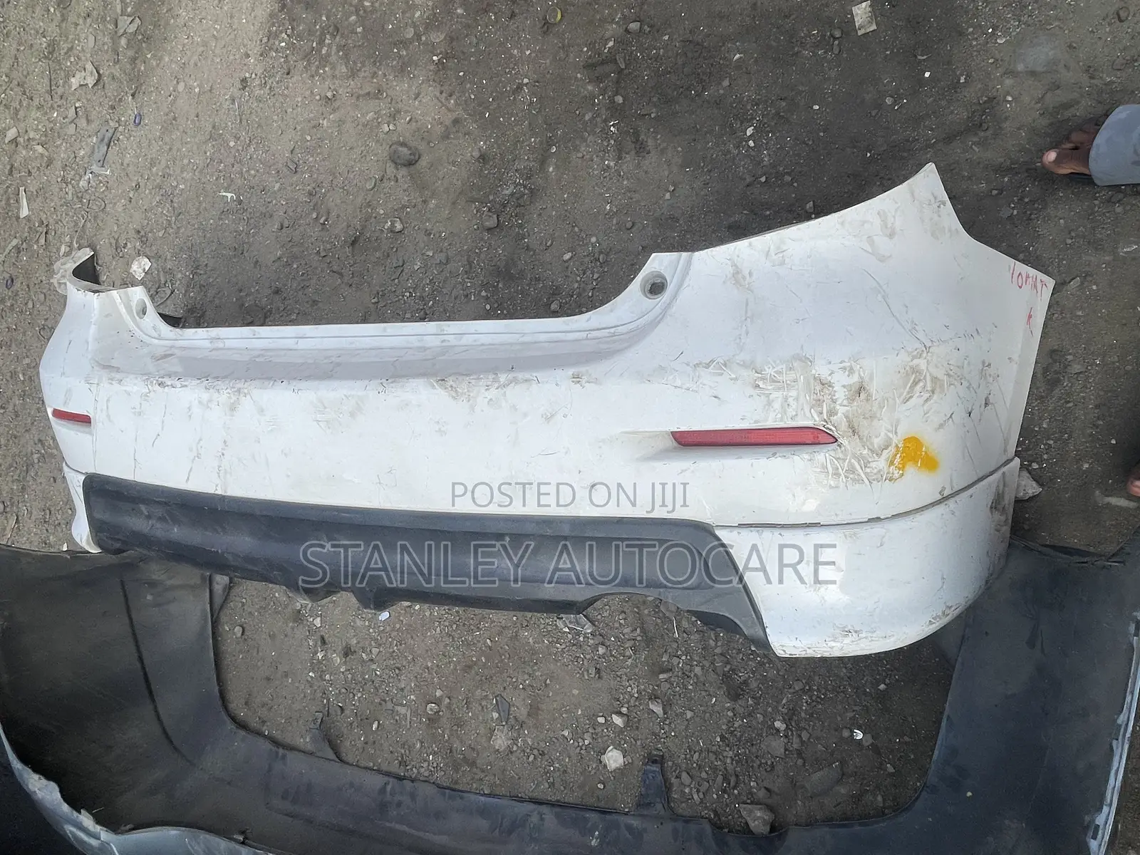 Back Bumper Matrix 2010 Sports
