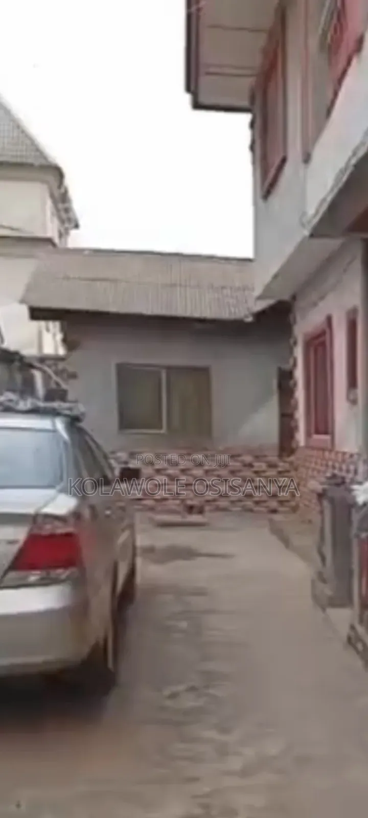 3bdrm House in Idimu for sale