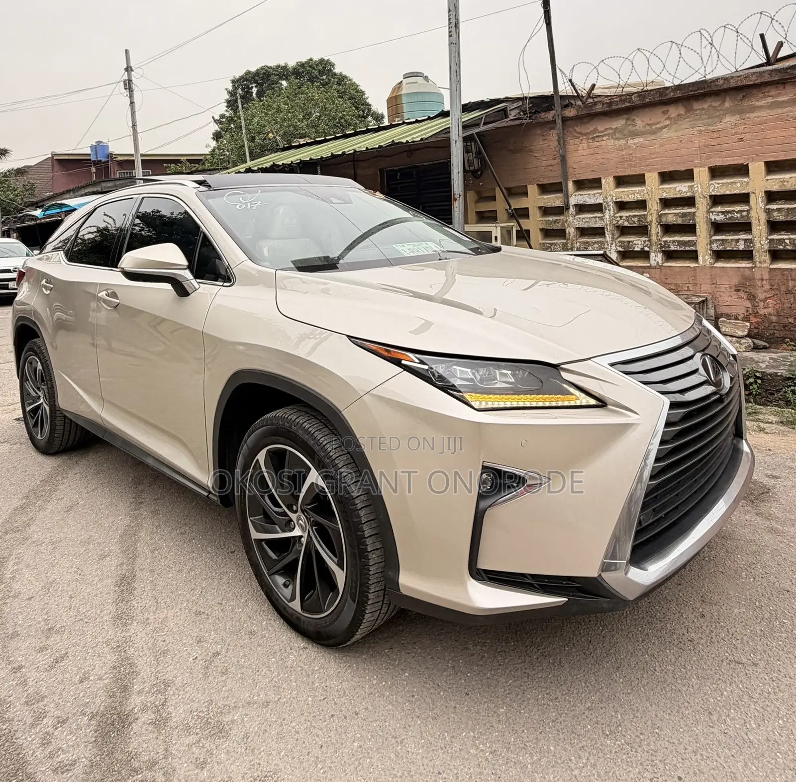 Lexus RX 350 AWD 2017 Gold