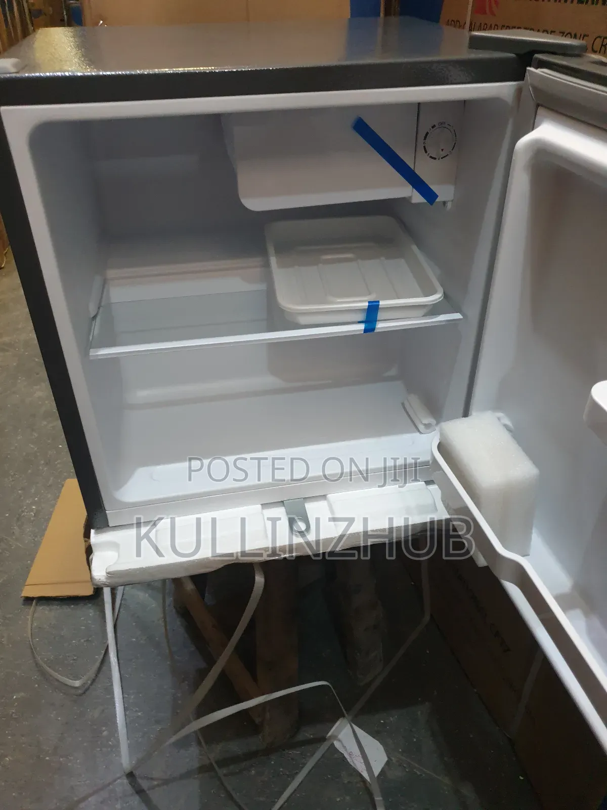Glamstar 50 Liters Bedside Fridge