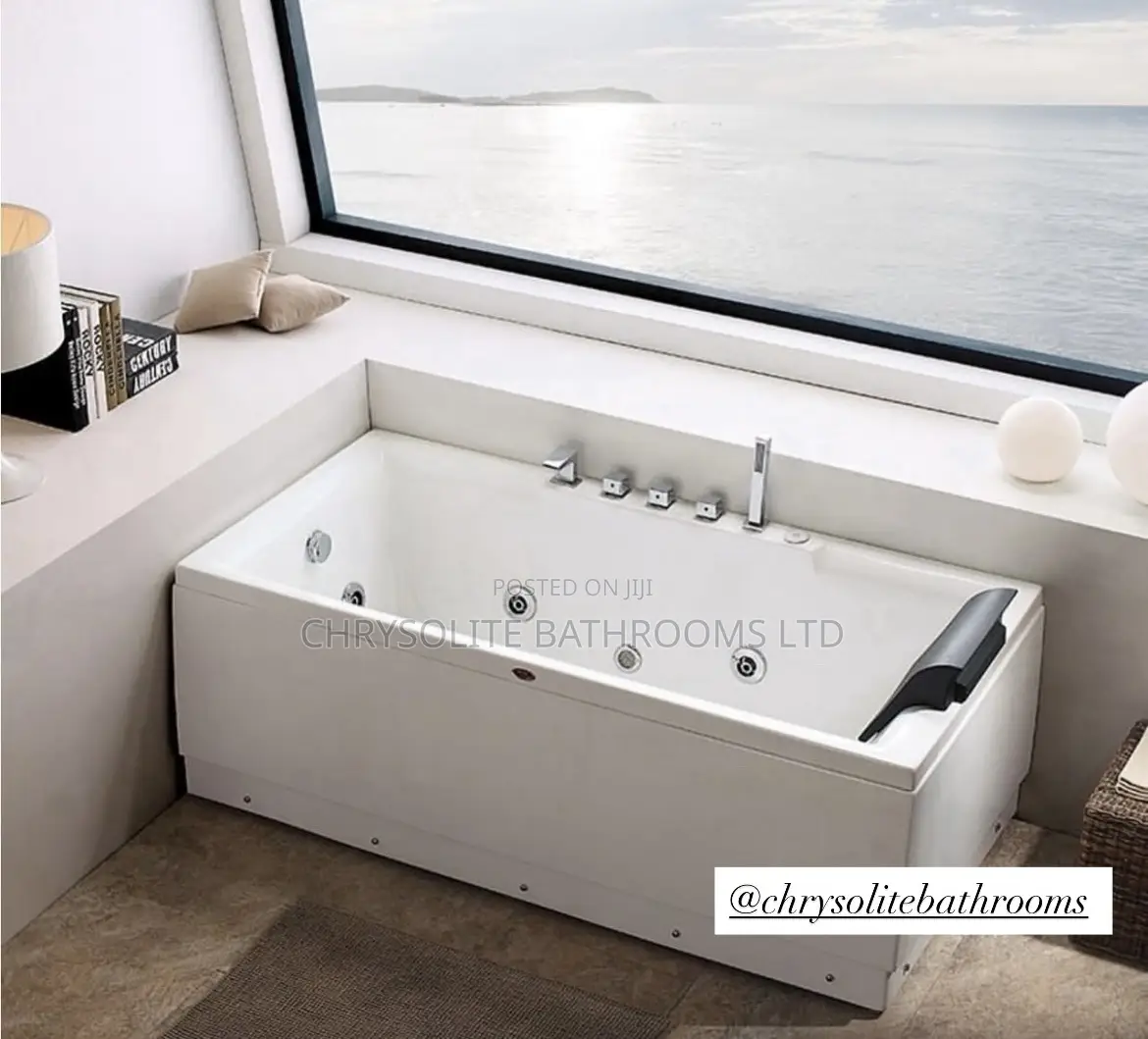 Single Hydromassage Acrylic Jacuzzi Bathtub 
