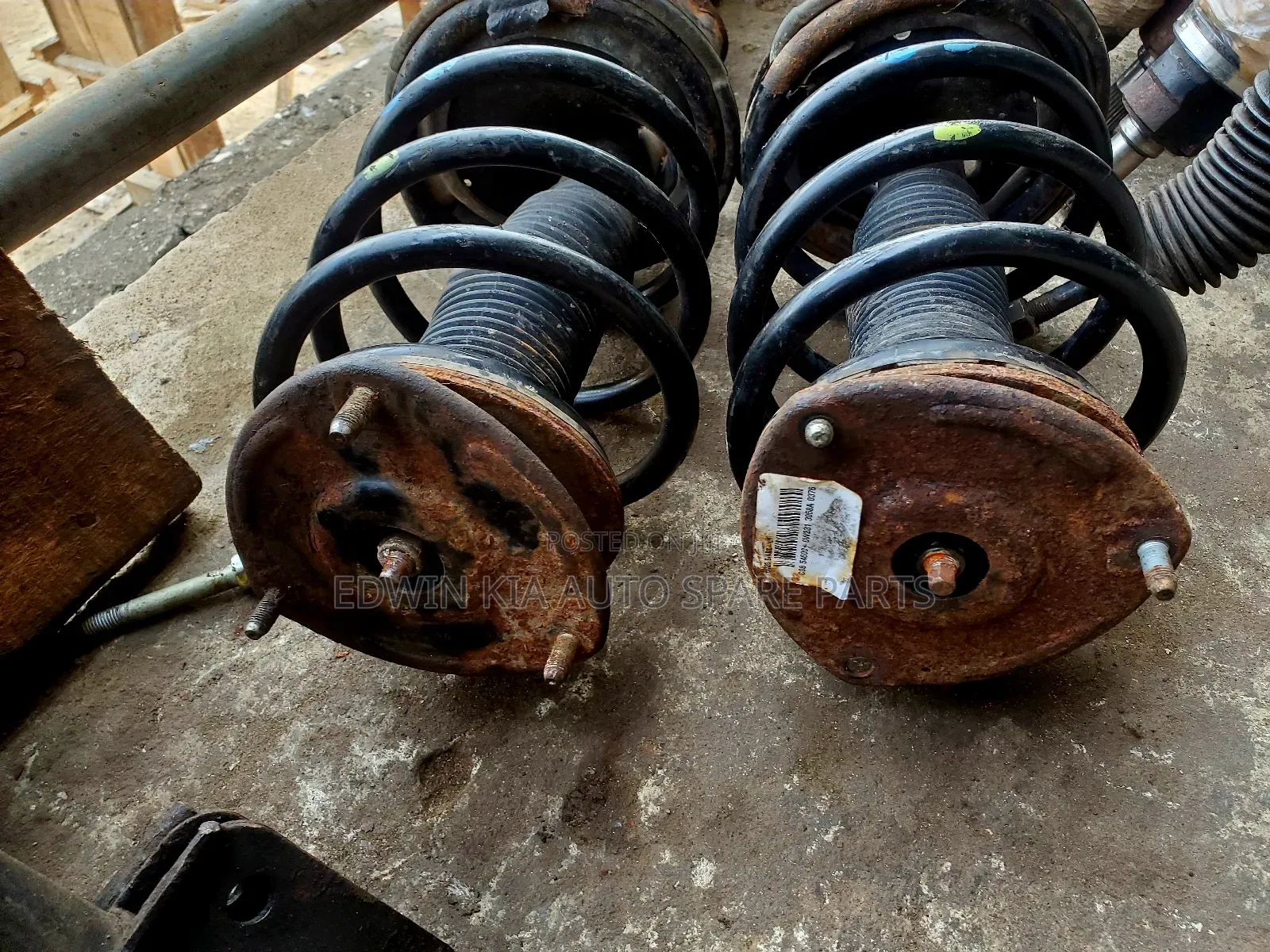 Hyundai Santafe Front Shock Complete 2006 to 2009
