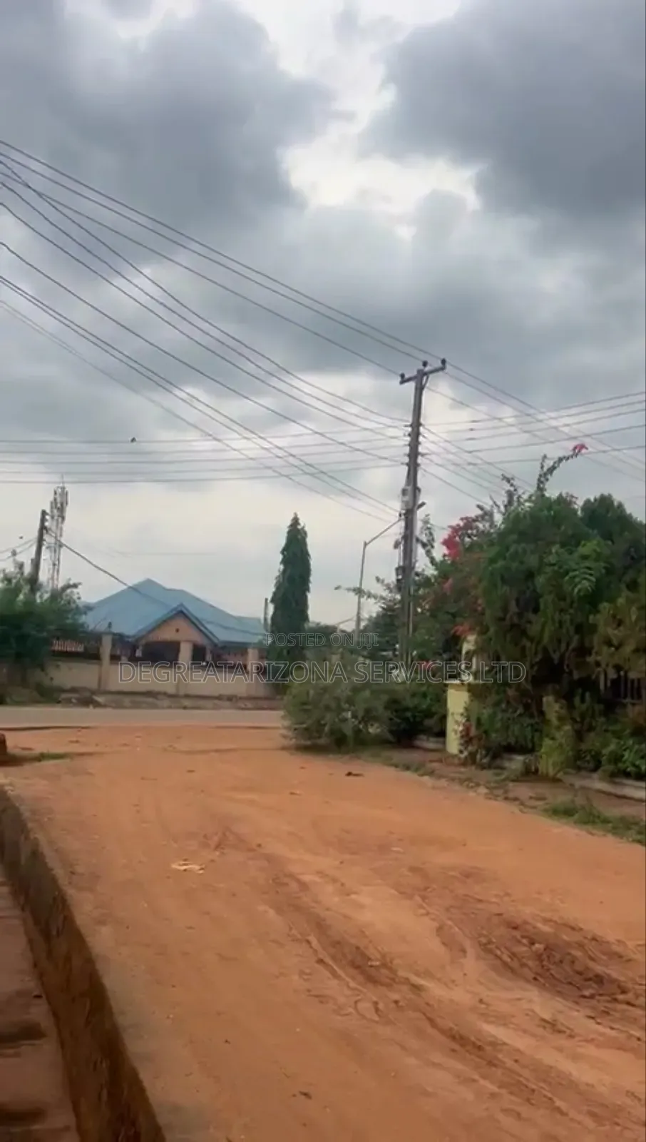 3bdrm Bungalow in Ngozika Estate, Awka for sale