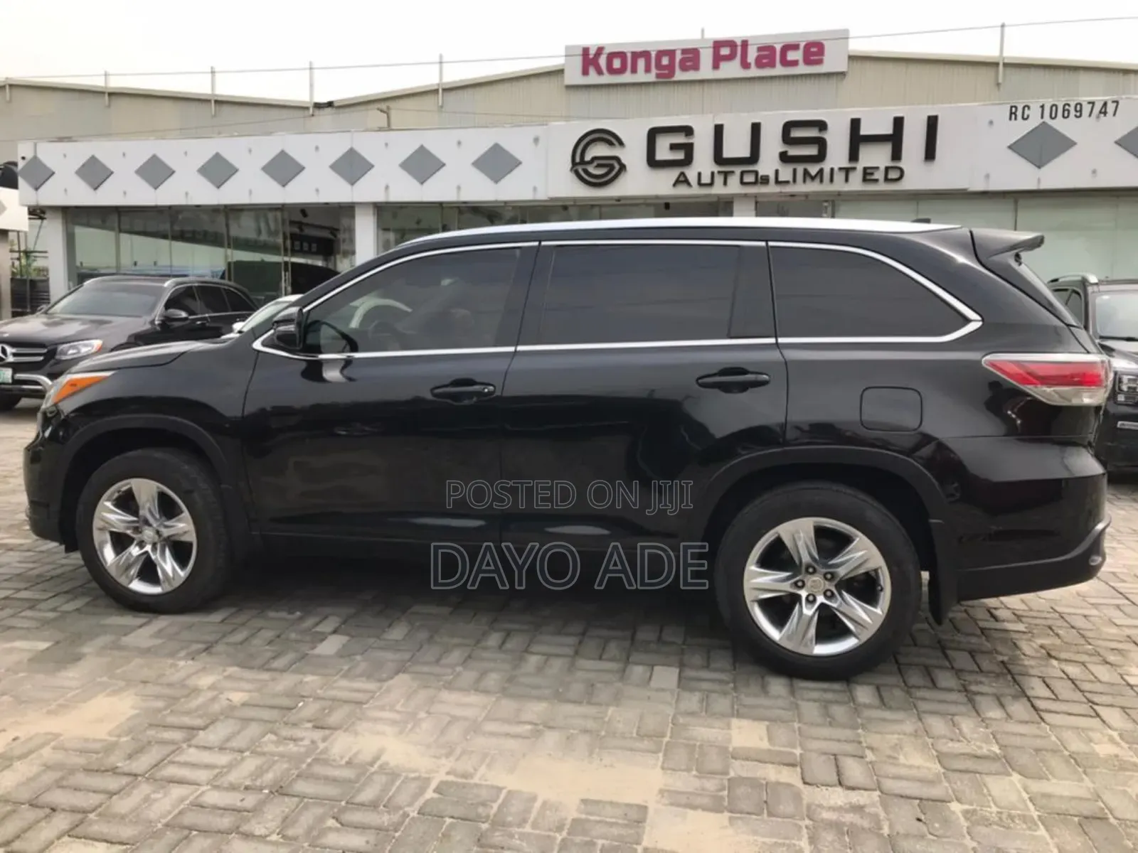 Toyota Highlander Limited 4dr SUV AWD (3.5L 6cyl 6A) 2015 Black