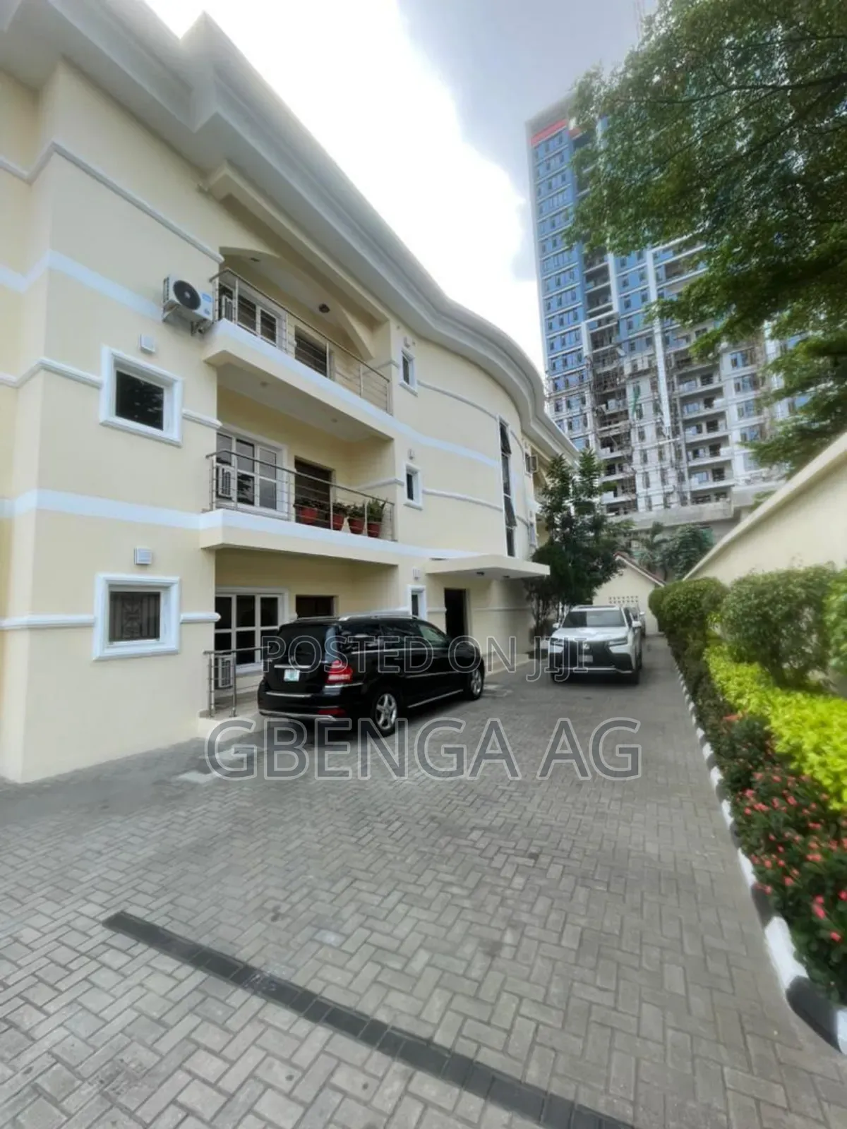 Furnished 3bdrm Apartment in Turnbull Road, Old Ikoyi for rent