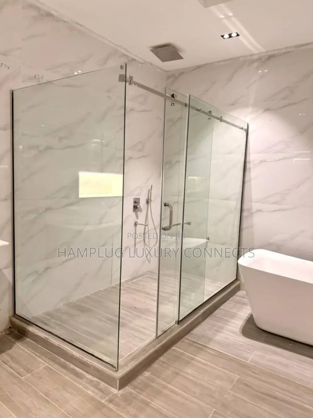 Furnished 5bdrm Duplex in Idu for sale