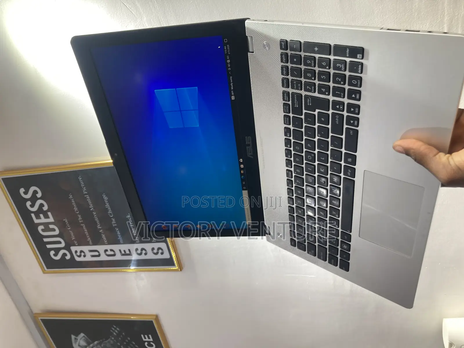 Laptop Asus 8GB Intel Core i7 HDD 320GB