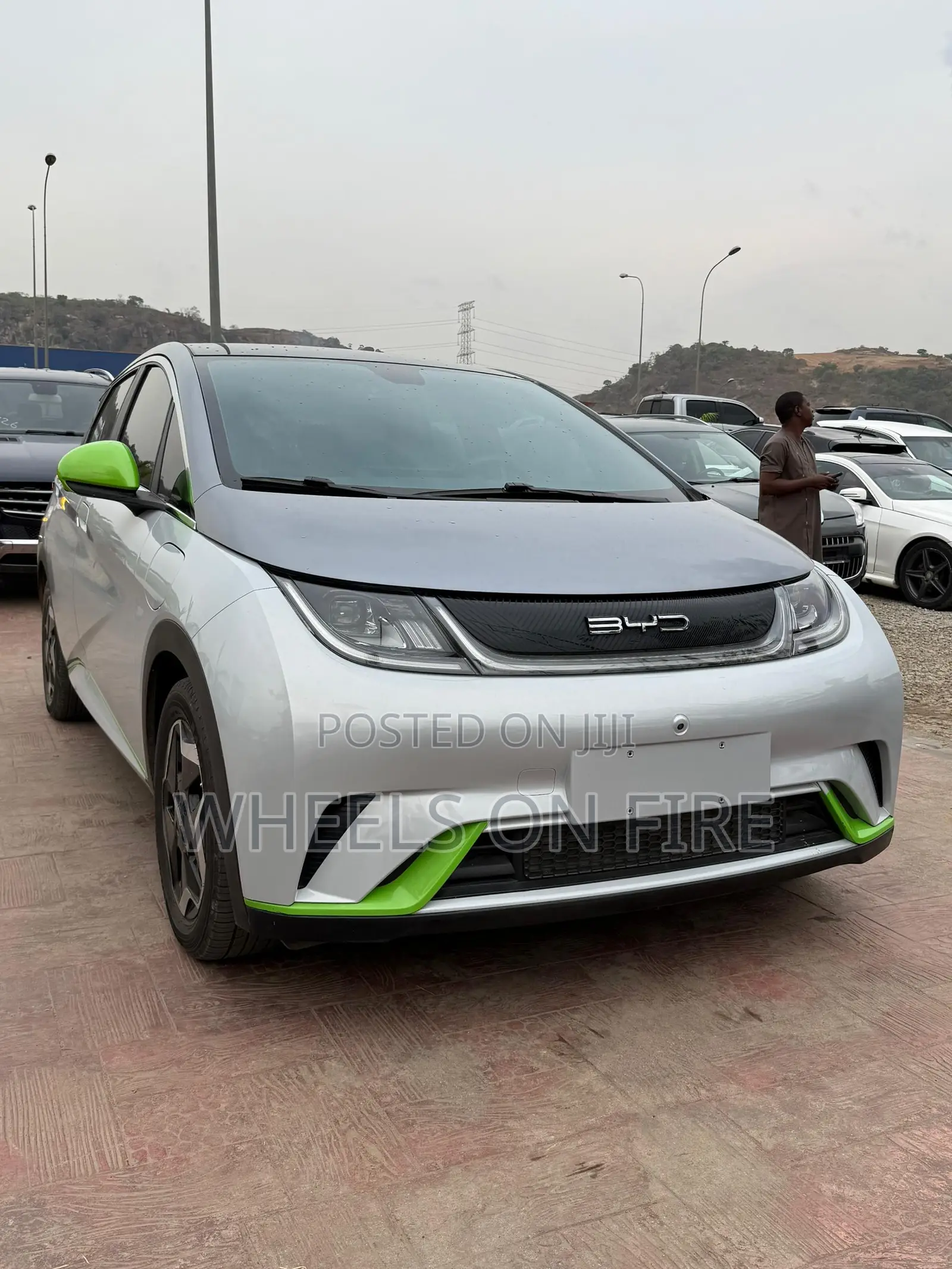 BYD Tang EV 2025 Silver